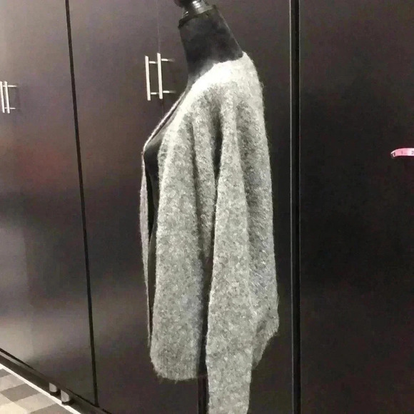 M.S. Maggie 100% Wool, Oversized 
open front cardigan - Picture 4 of 9